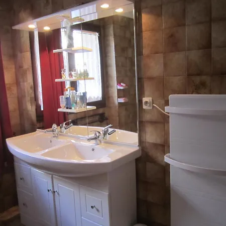 Chez Marie Holiday home *